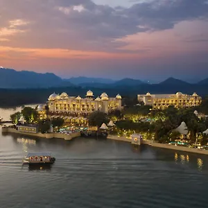 The Leela Palace Отель